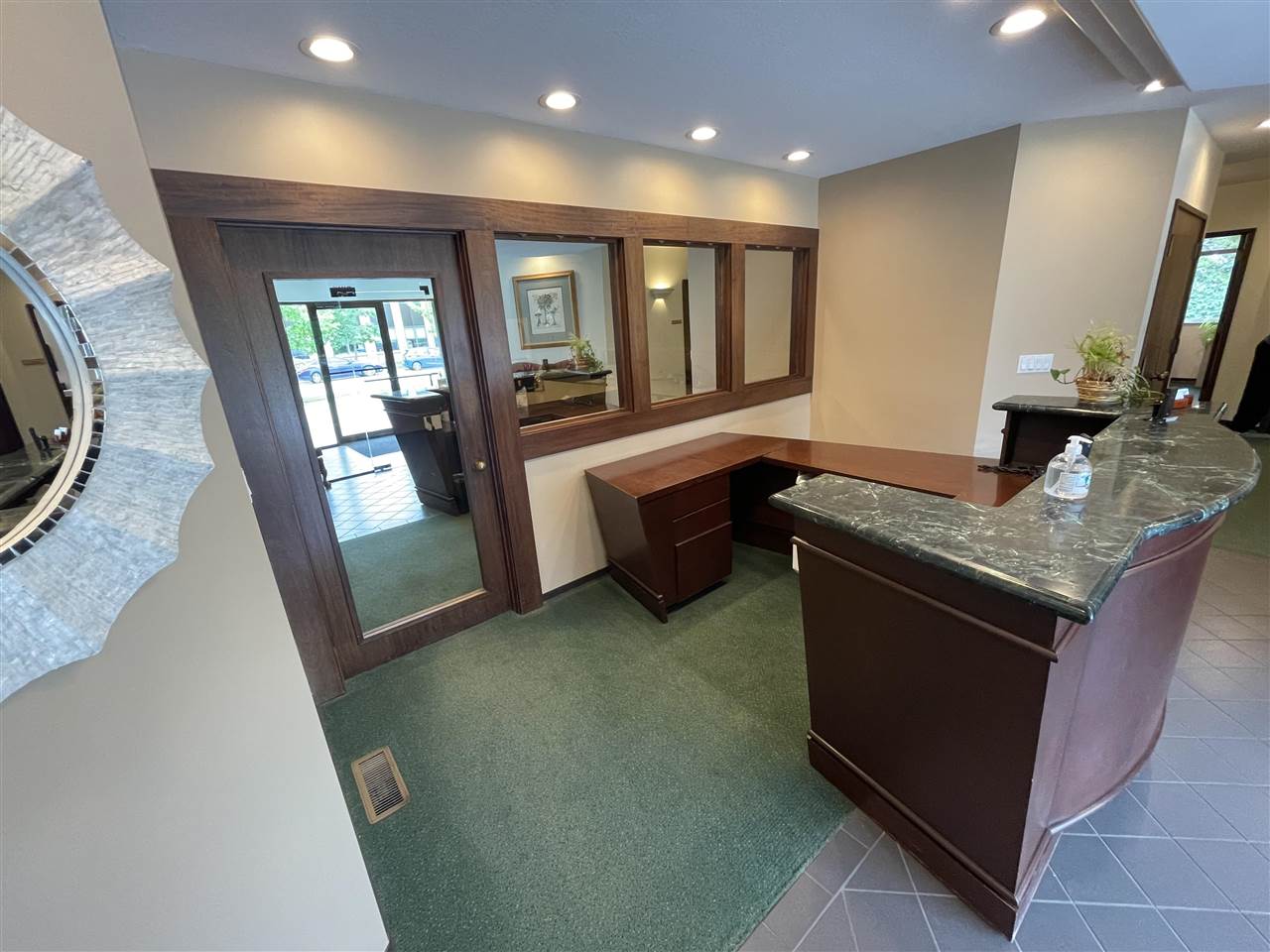 Charlevoix, Michigan 49720, United States, ,Commercial,Active,53937