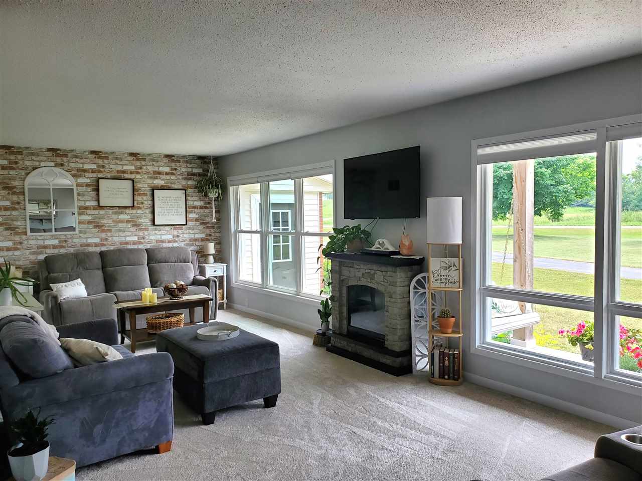 4033 Beatty Road