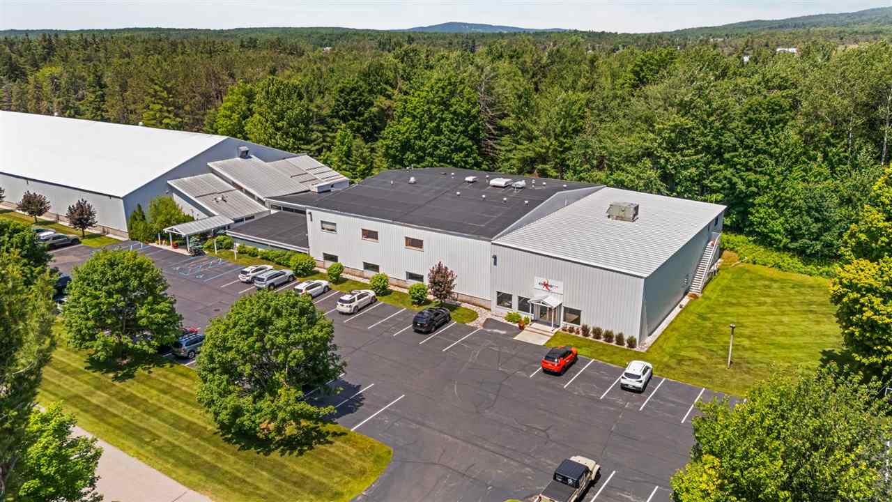 611 Woodview