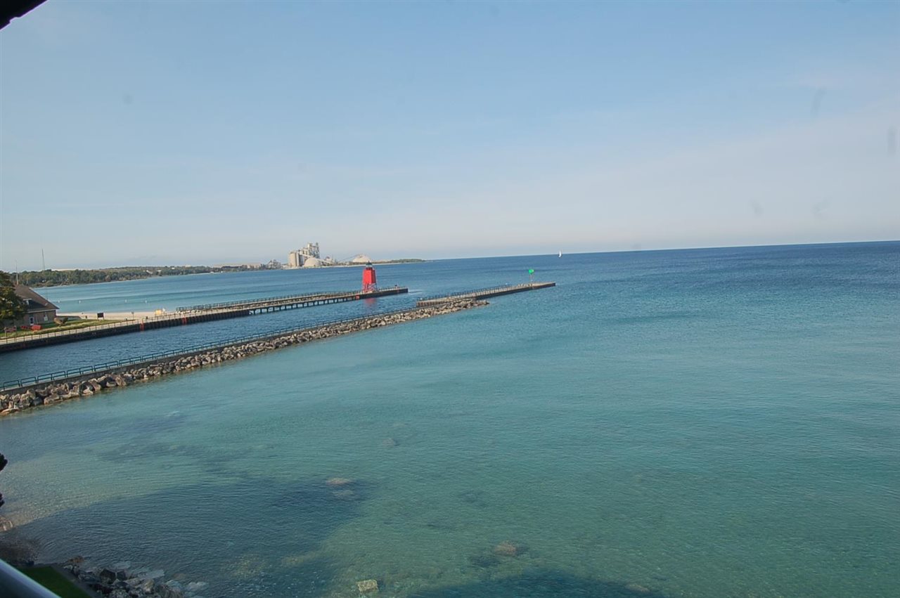 Charlevoix, Michigan 49720, United States, 7 Bedrooms Bedrooms, ,7 BathroomsBathrooms,Commercial,Active,72804