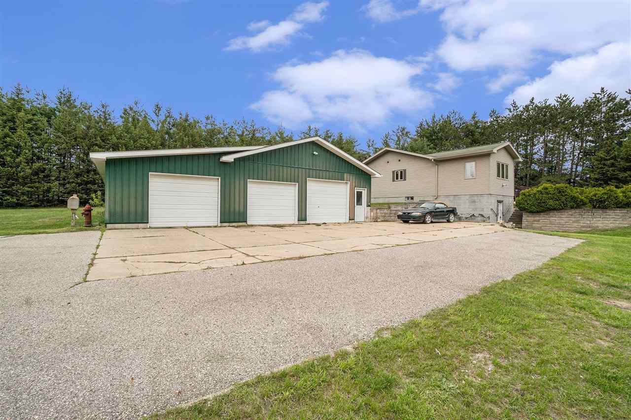 Boyne City, Michigan 49712, United States, 3 Bedrooms Bedrooms, ,3 BathroomsBathrooms,Residential,Active,135543