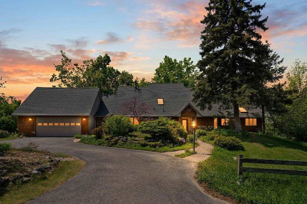 770 Wildwood Ridge Trail