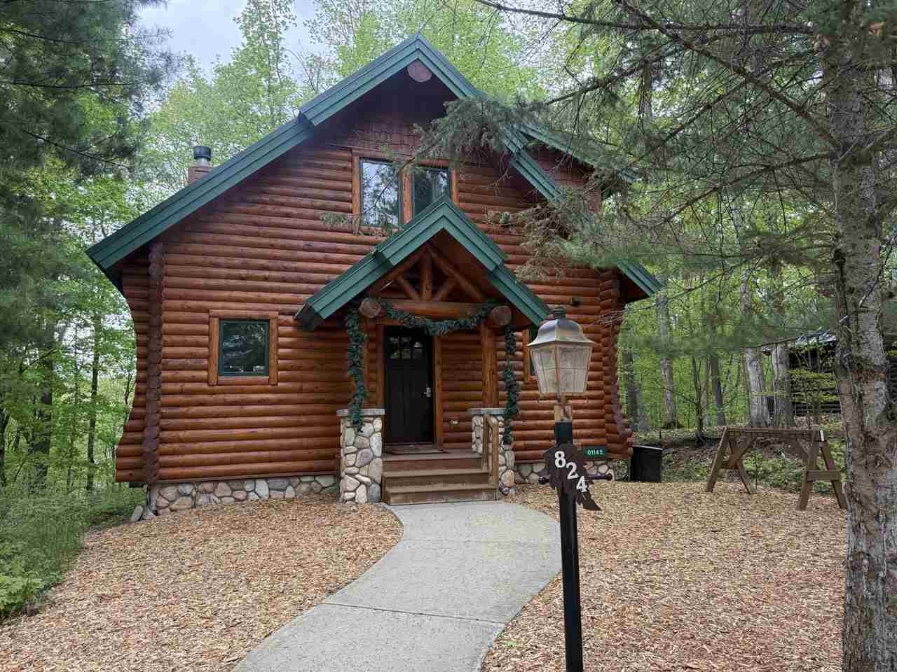 01145 Cabin Drive