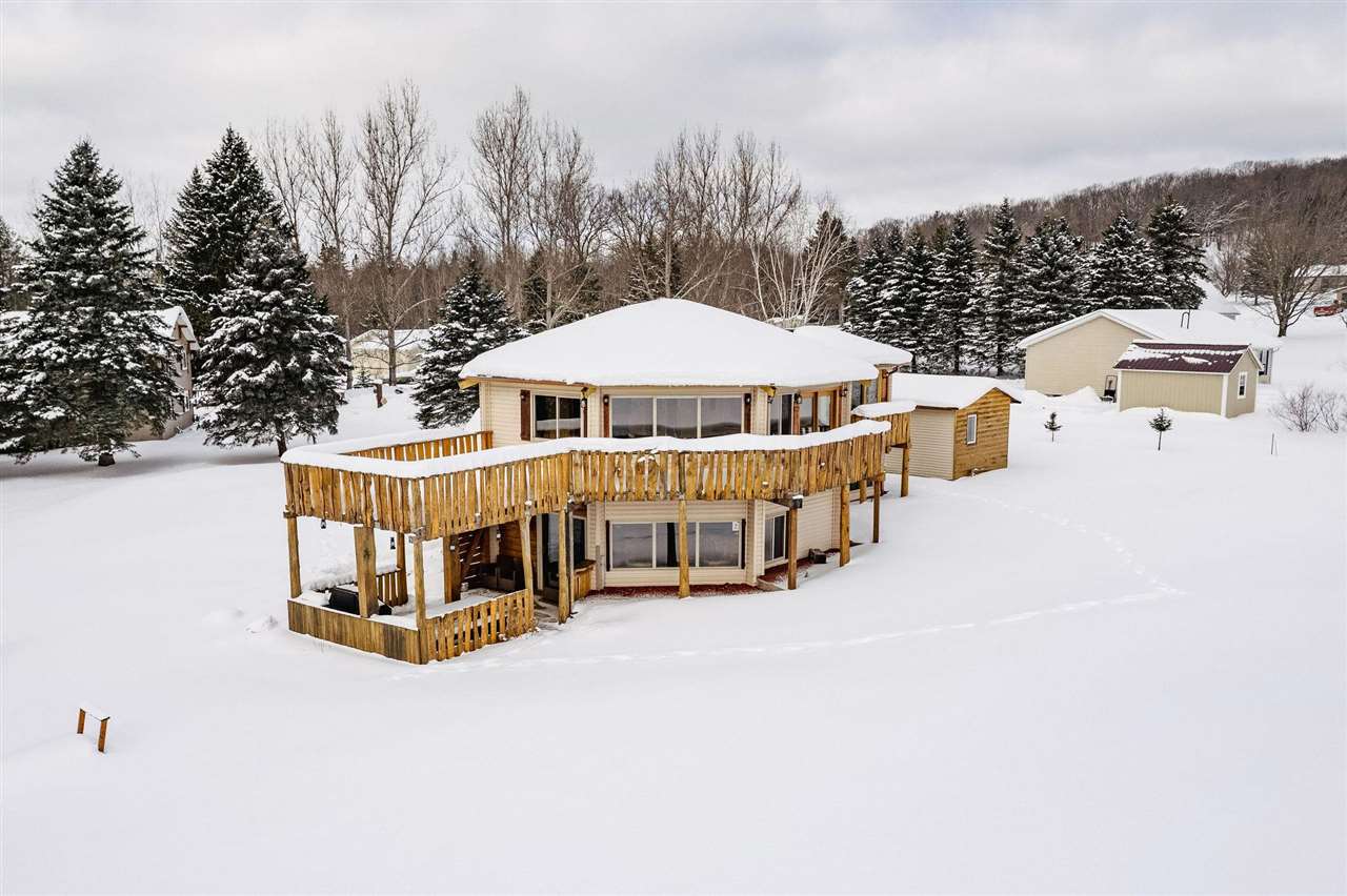 Boyne Falls, Michigan 49713, United States, 3 Bedrooms Bedrooms, ,2 BathroomsBathrooms,Residential,Active,7716