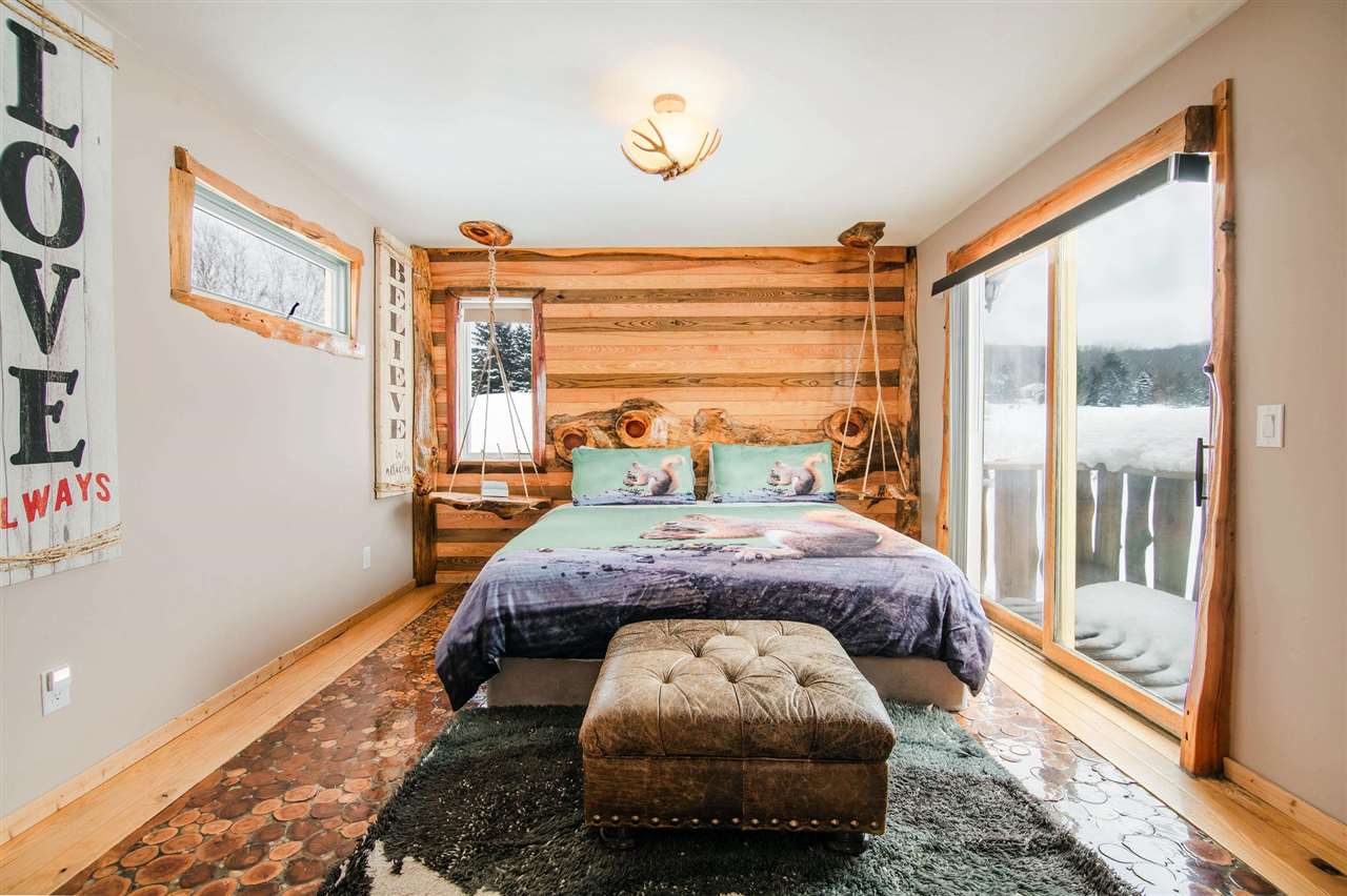 Boyne Falls, Michigan 49713, United States, 3 Bedrooms Bedrooms, ,2 BathroomsBathrooms,Residential,Active,7716