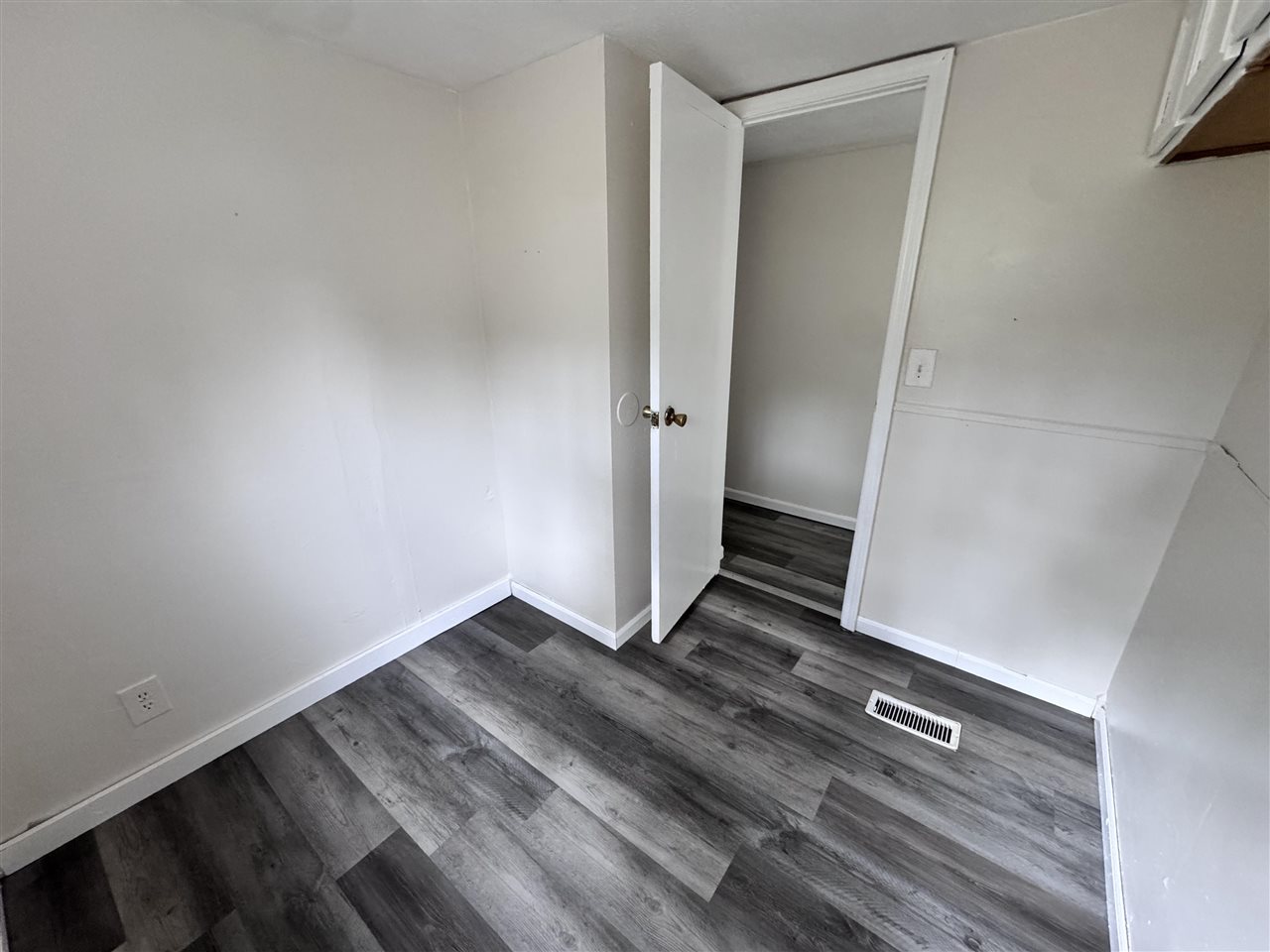 Gaylord, Michigan 49735, United States, 2 Bedrooms Bedrooms, ,1 BathroomBathrooms,Residential,Active,220819