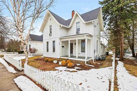 705 State Street Charlevoix MI 49720