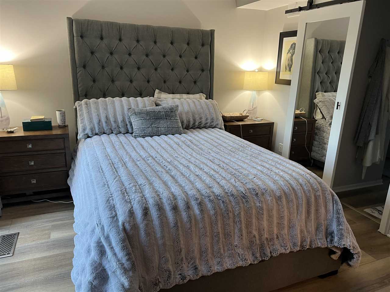 4749 S Pleasantview Road