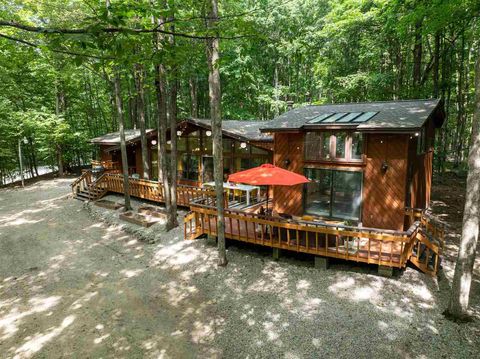 5811 East Village Drive Bellaire MI 49615