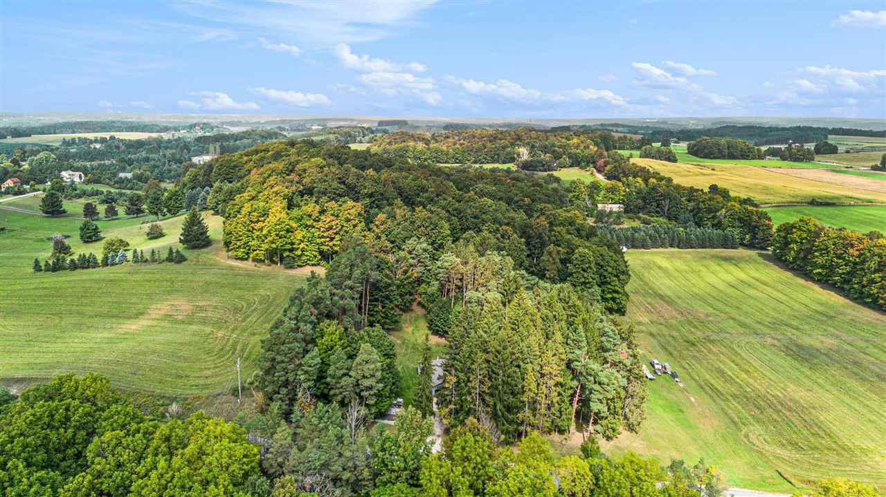 Central Lake, Michigan 49622, United States, 4 Bedrooms Bedrooms, ,2 BathroomsBathrooms,Residential,Active,215337