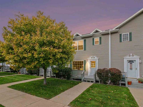 Photo for 827 Arlington Ave