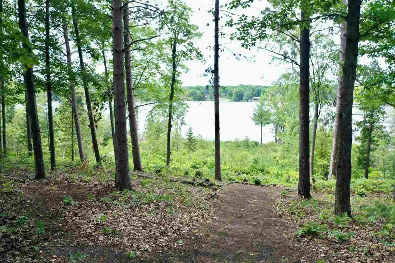 5196 Mich-A-Ke-Wa Trail