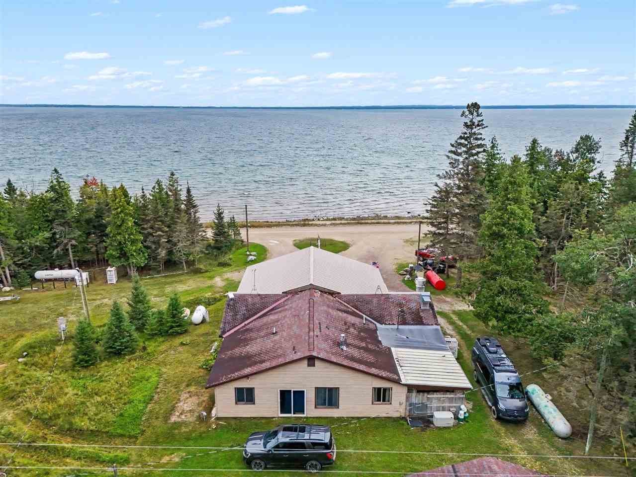 720 W Huron Drive