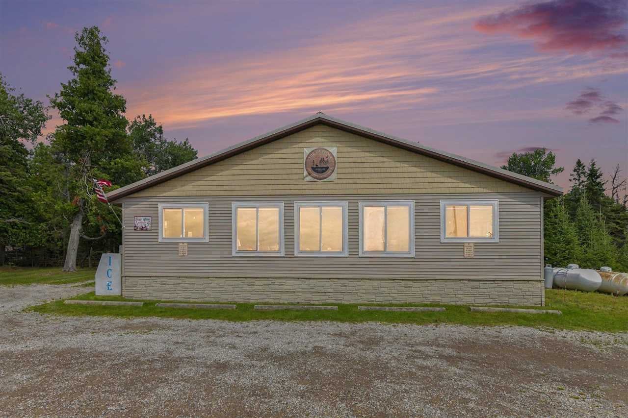 720 W Huron Drive
