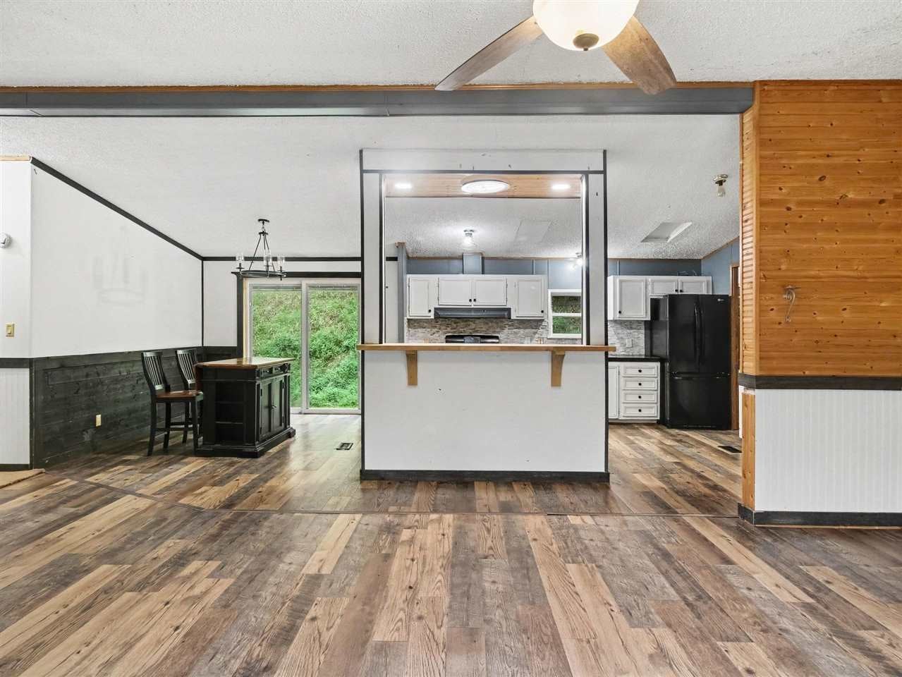 4830 Mount Bliss