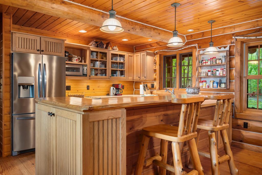 2348 Valleyview Drive