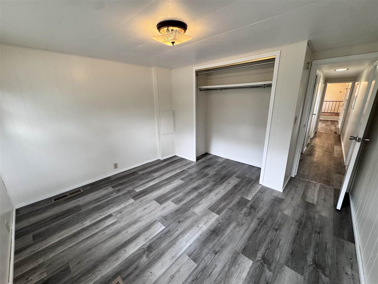 Gaylord, Michigan 49735, United States, 2 Bedrooms Bedrooms, ,1 BathroomBathrooms,Residential,Active,220817