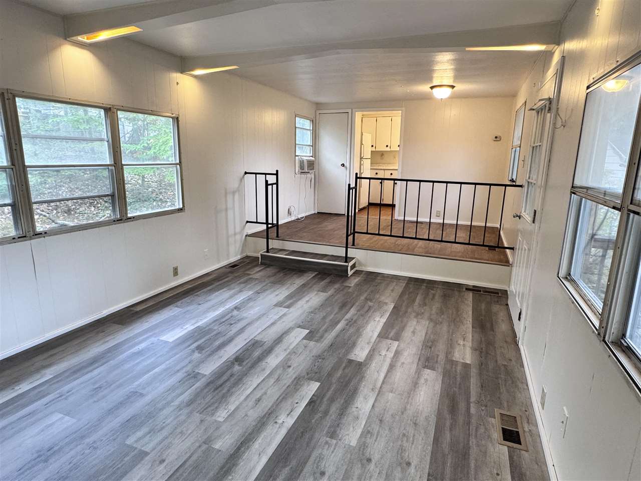 Gaylord, Michigan 49735, United States, 2 Bedrooms Bedrooms, ,1 BathroomBathrooms,Residential,Active,220817