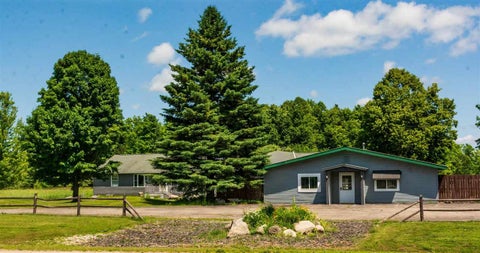 Photo for 6990 N U.S. 31