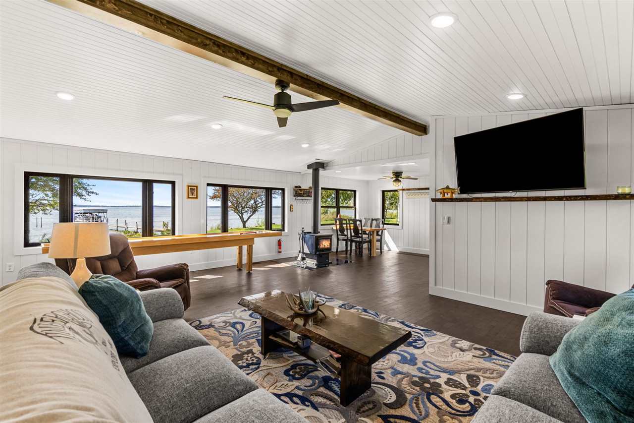 Mc Millan, Michigan 49853, United States, 3 Bedrooms Bedrooms, ,2 BathroomsBathrooms,Residential,Active,203265