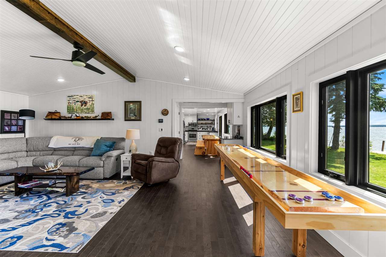 Mc Millan, Michigan 49853, United States, 3 Bedrooms Bedrooms, ,2 BathroomsBathrooms,Residential,Active,203265