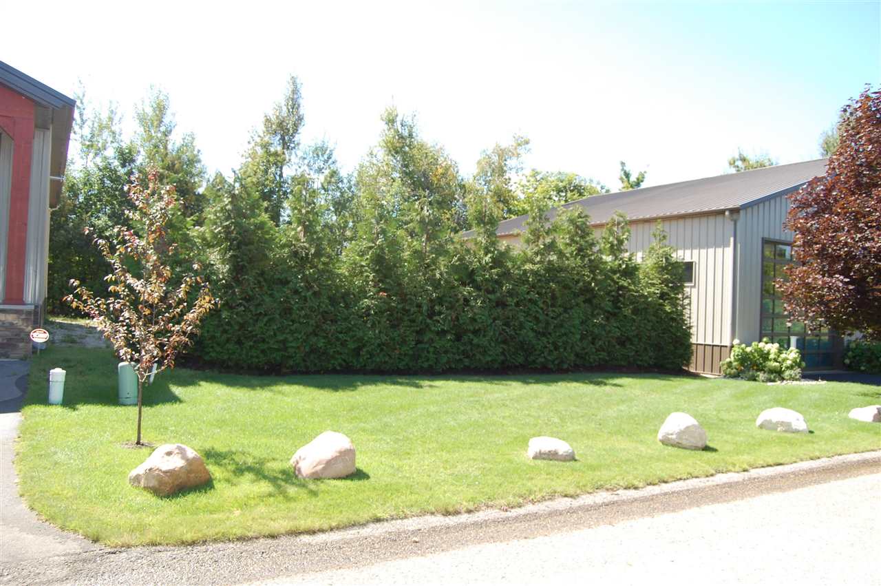 5495 Collectible Court