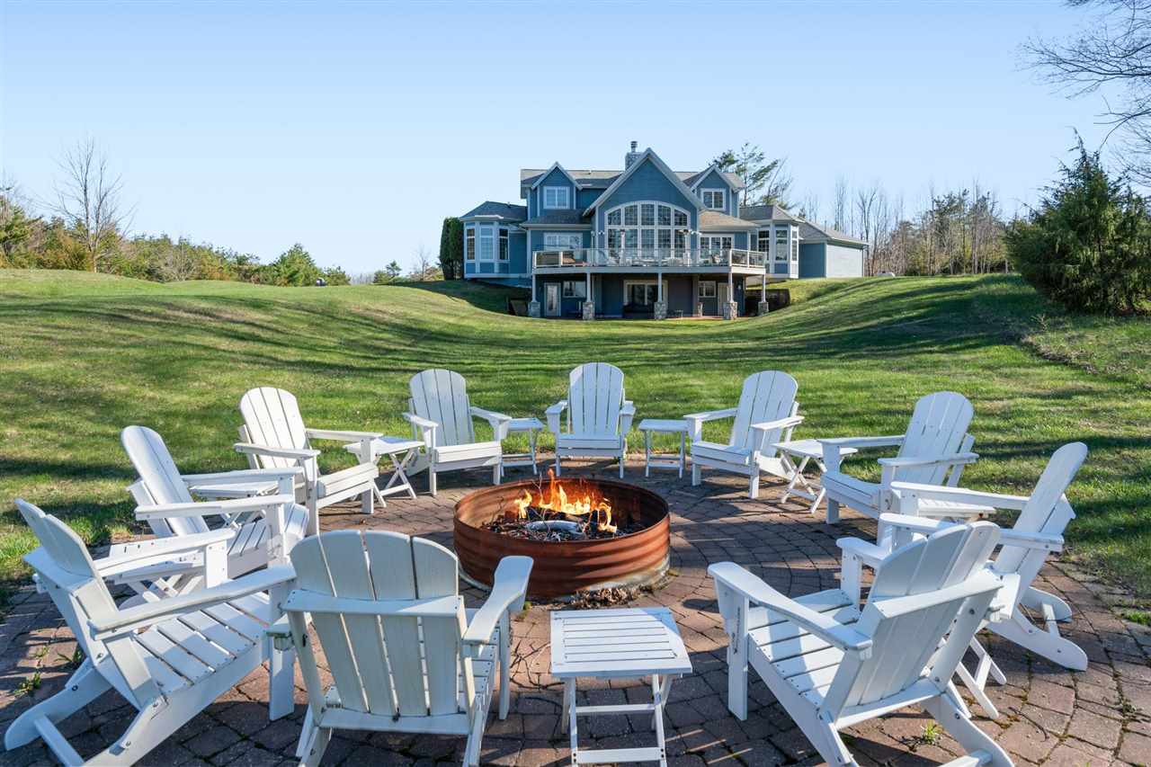 East Jordan, Michigan 49727, United States, 6 Bedrooms Bedrooms, ,7 BathroomsBathrooms,Residential,Active,136841