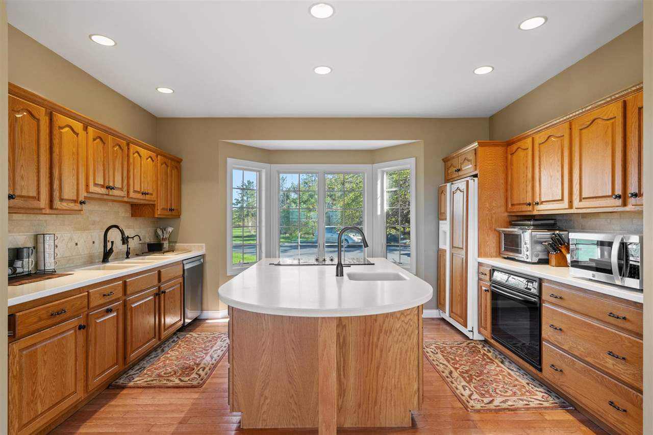 East Jordan, Michigan 49727, United States, 6 Bedrooms Bedrooms, ,7 BathroomsBathrooms,Residential,Active,136841