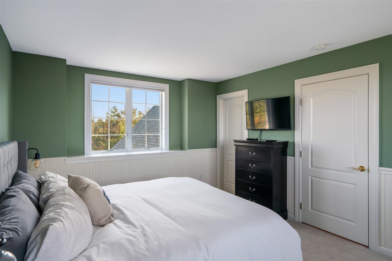 East Jordan, Michigan 49727, United States, 6 Bedrooms Bedrooms, ,7 BathroomsBathrooms,Residential,Active,136841