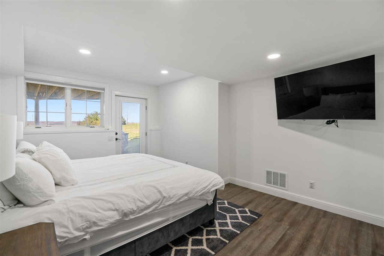 East Jordan, Michigan 49727, United States, 6 Bedrooms Bedrooms, ,7 BathroomsBathrooms,Residential,Active,136841