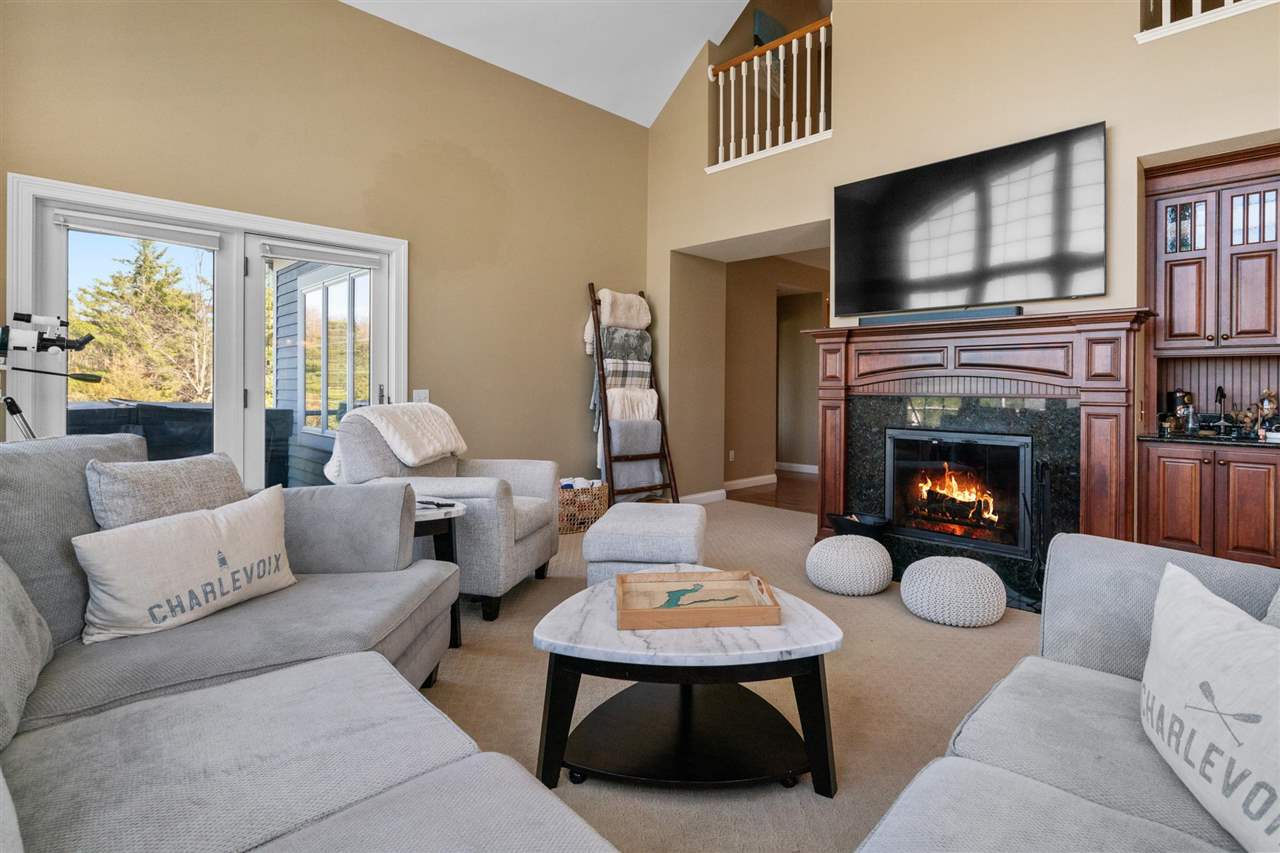 East Jordan, Michigan 49727, United States, 6 Bedrooms Bedrooms, ,7 BathroomsBathrooms,Residential,Active,136841