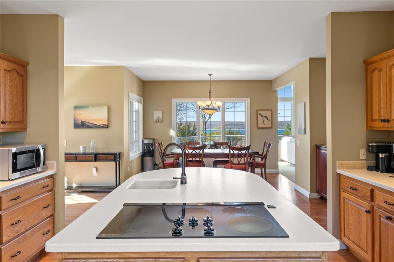 East Jordan, Michigan 49727, United States, 6 Bedrooms Bedrooms, ,7 BathroomsBathrooms,Residential,Active,136841