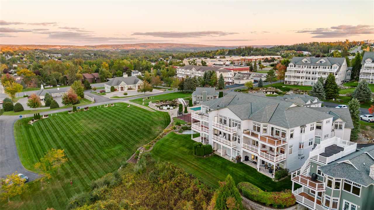 Petoskey, Michigan 49770, United States, 3 Bedrooms Bedrooms, ,2 BathroomsBathrooms,Residential,Active,225715