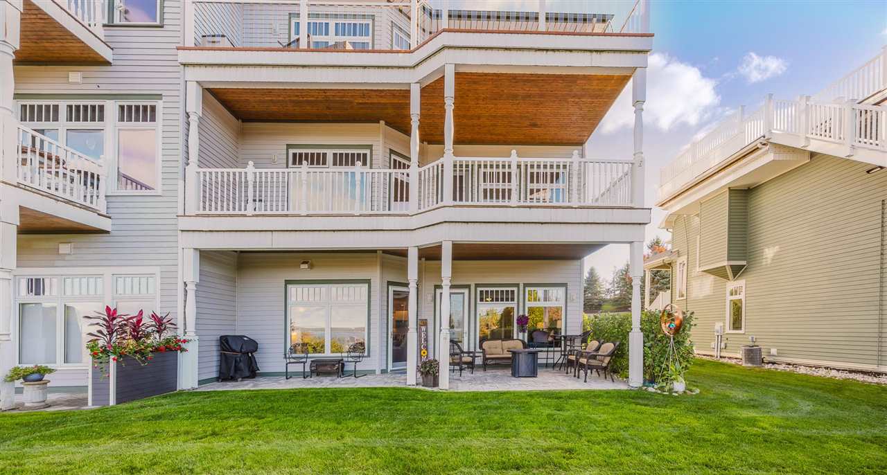 Petoskey, Michigan 49770, United States, 3 Bedrooms Bedrooms, ,2 BathroomsBathrooms,Residential,Active,225715