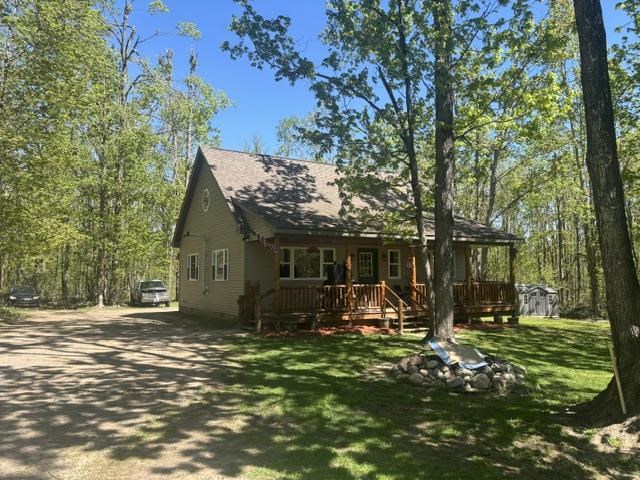 930 Northland Trail