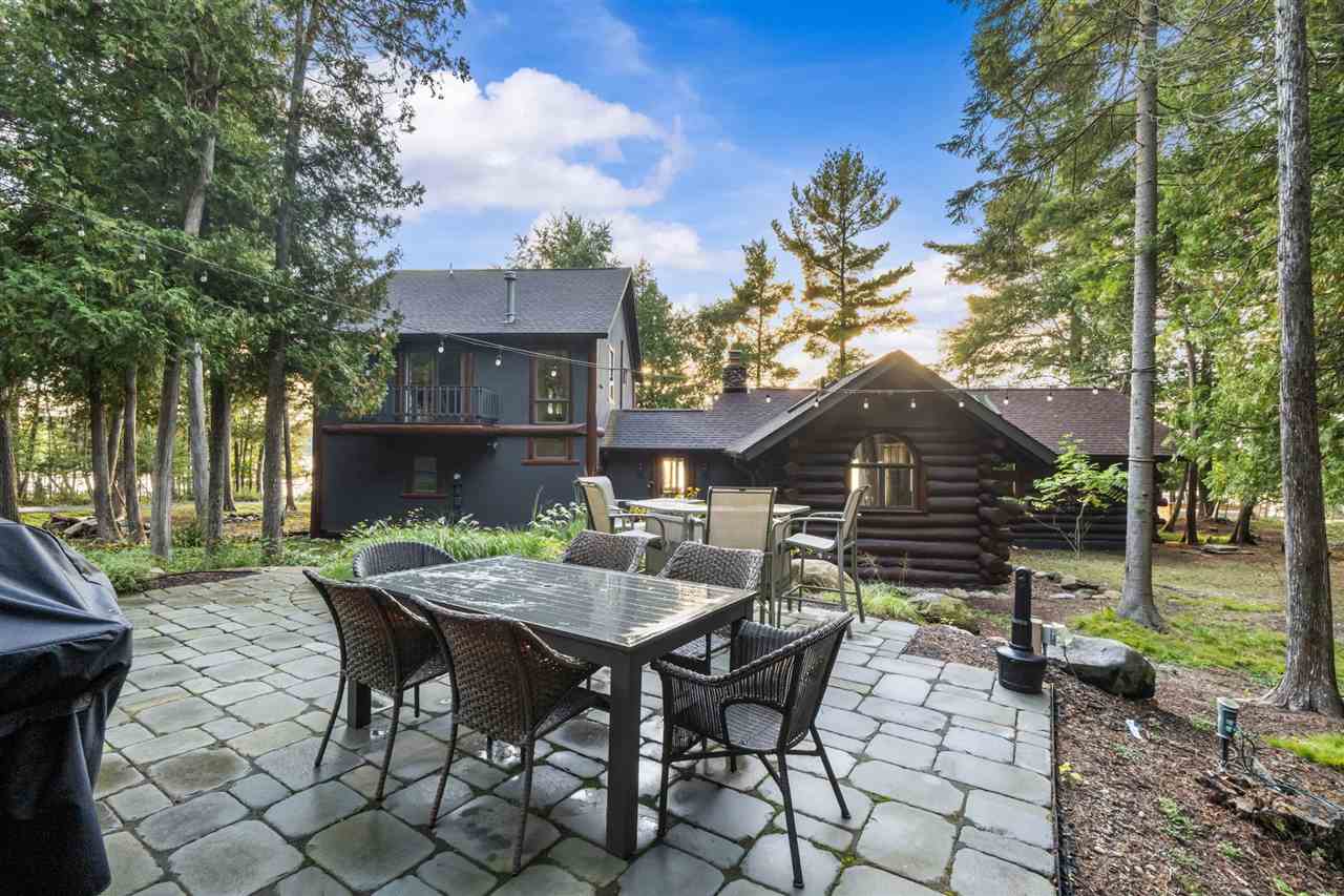 East Jordan, Michigan 49727, United States, 5 Bedrooms Bedrooms, ,2 BathroomsBathrooms,Residential,Active,221749