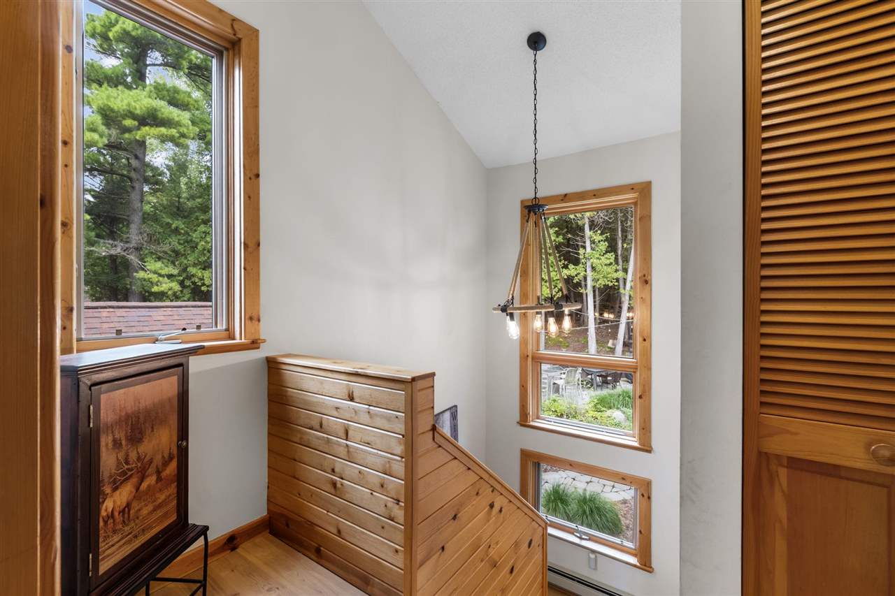 East Jordan, Michigan 49727, United States, 5 Bedrooms Bedrooms, ,2 BathroomsBathrooms,Residential,Active,221749