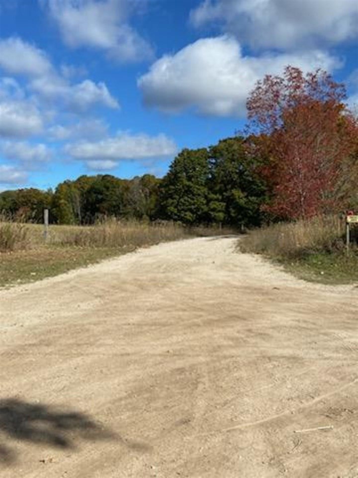 Harbor Springs, Michigan 49740, United States, ,Land,Active,39690
