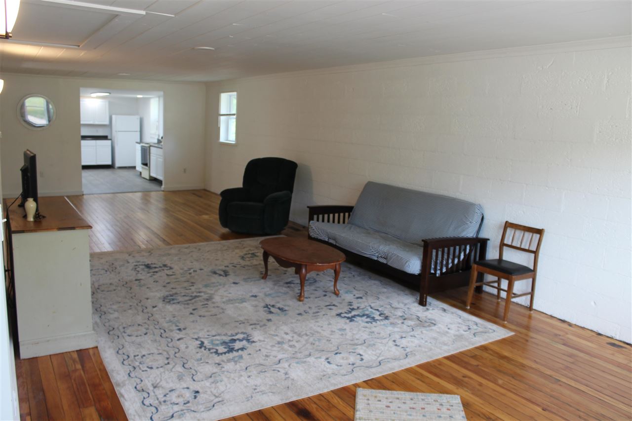 Boyne City, Michigan 49712, United States, 2 Bedrooms Bedrooms, ,2 BathroomsBathrooms,Residential,Active,176436