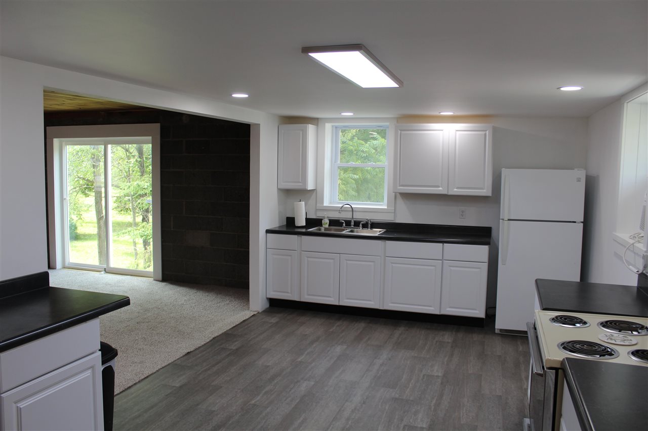 Boyne City, Michigan 49712, United States, 2 Bedrooms Bedrooms, ,2 BathroomsBathrooms,Residential,Active,176436