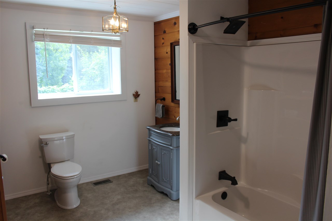 Boyne City, Michigan 49712, United States, 2 Bedrooms Bedrooms, ,2 BathroomsBathrooms,Residential,Active,176436