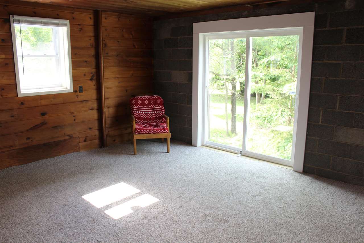 Boyne City, Michigan 49712, United States, 2 Bedrooms Bedrooms, ,2 BathroomsBathrooms,Residential,Active,176436