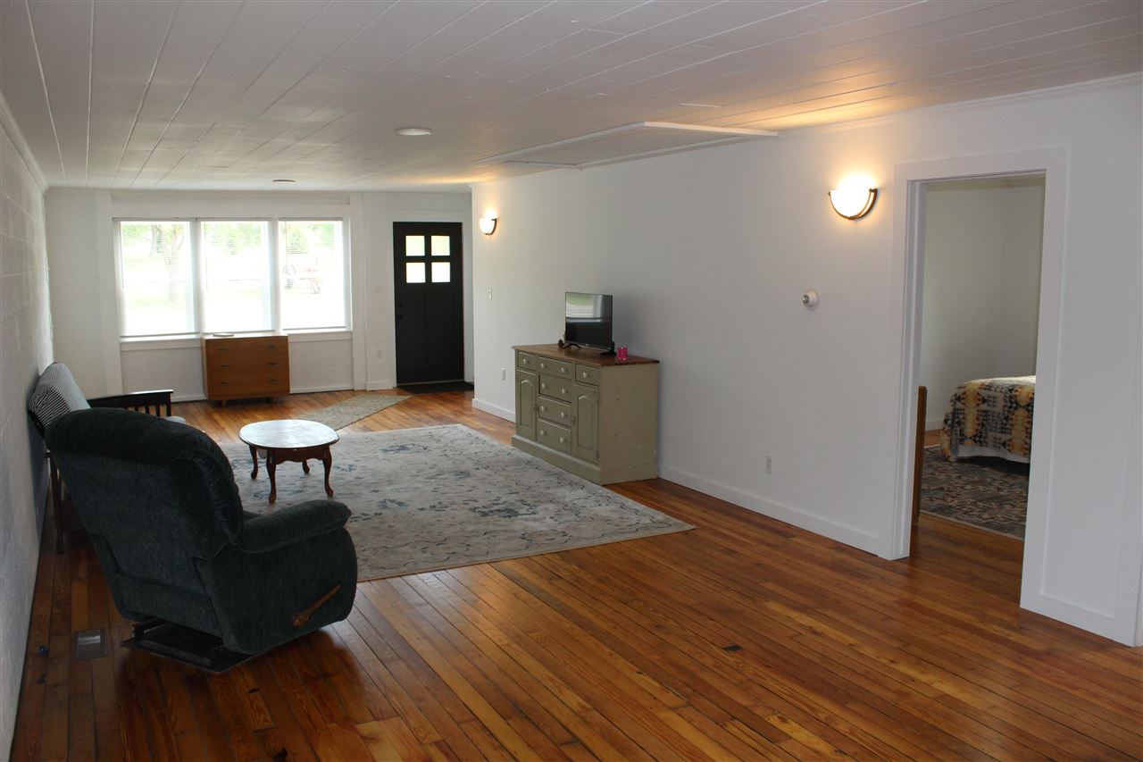 Boyne City, Michigan 49712, United States, 2 Bedrooms Bedrooms, ,2 BathroomsBathrooms,Residential,Active,176436