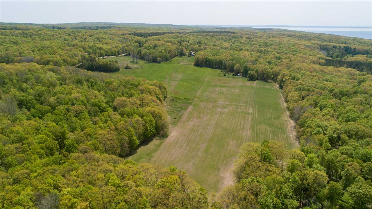 Harbor Springs, Michigan 49740, United States, ,Land,Active,174395