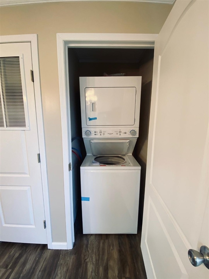 Petoskey, Michigan 49770, United States, 2 Bedrooms Bedrooms, ,2 BathroomsBathrooms,Residential,Active,30138