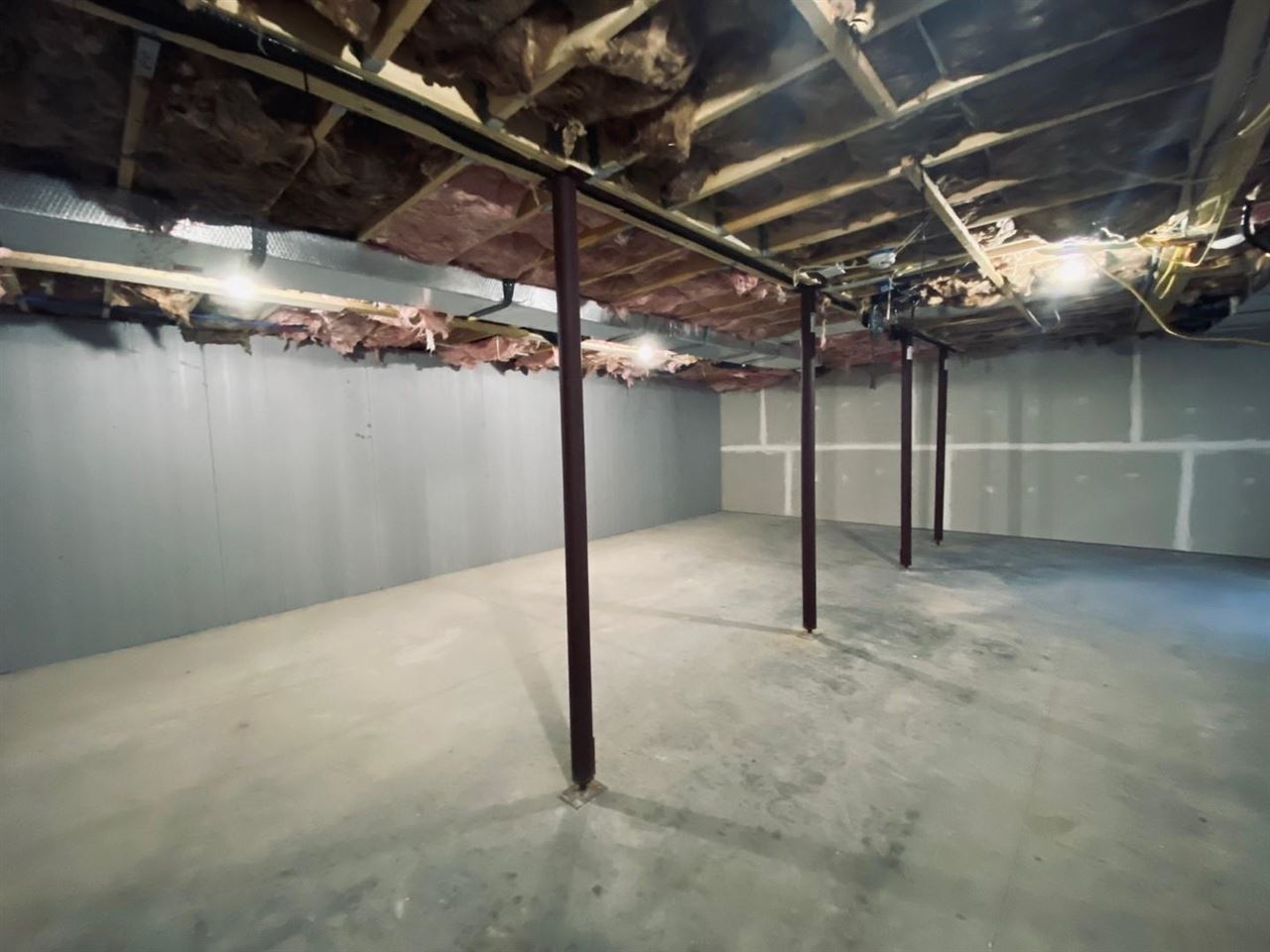 Petoskey, Michigan 49770, United States, 2 Bedrooms Bedrooms, ,2 BathroomsBathrooms,Residential,Active,30138