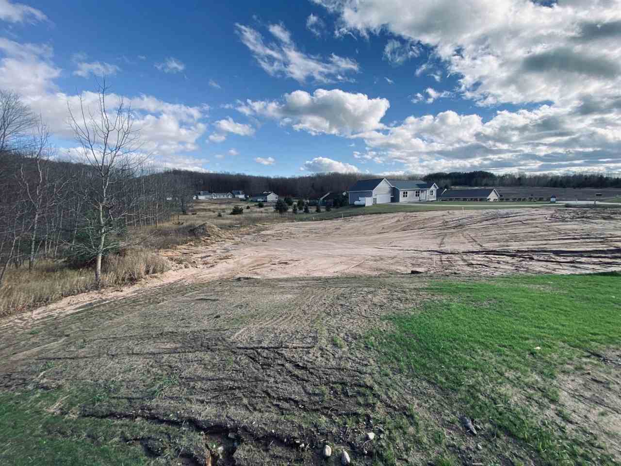 Petoskey, Michigan 49770, United States, 2 Bedrooms Bedrooms, ,2 BathroomsBathrooms,Residential,Active,30138