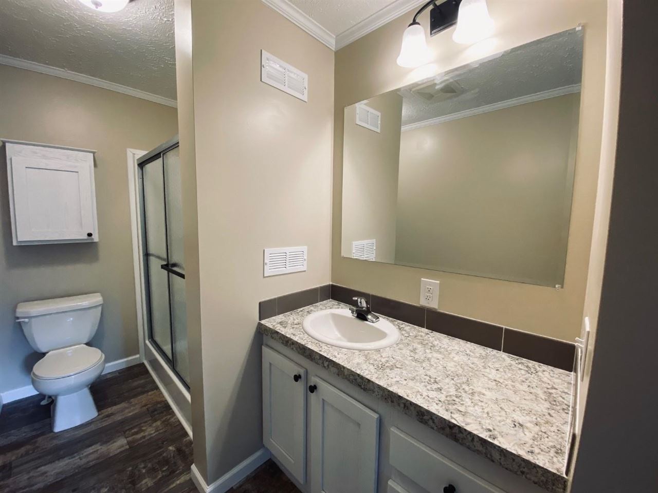 Petoskey, Michigan 49770, United States, 2 Bedrooms Bedrooms, ,2 BathroomsBathrooms,Residential,Active,30138