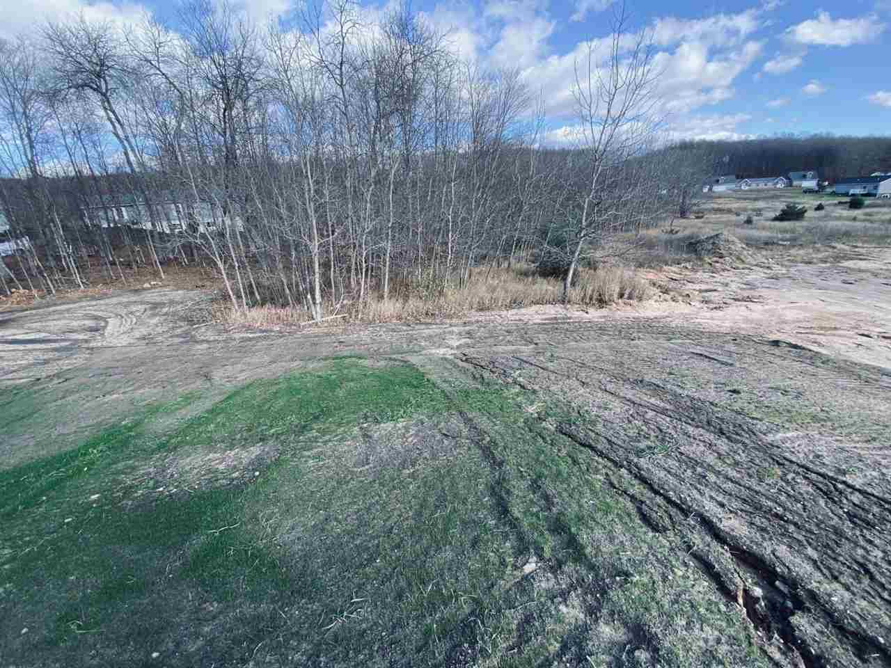 Petoskey, Michigan 49770, United States, 2 Bedrooms Bedrooms, ,2 BathroomsBathrooms,Residential,Active,30138