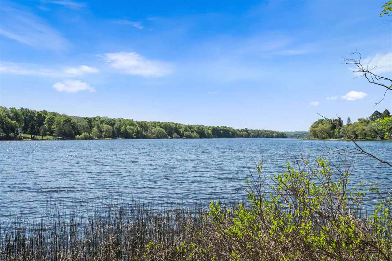 5252 Six Mile Lake Road